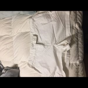 Vineyard Vines Women’s Shorts - White